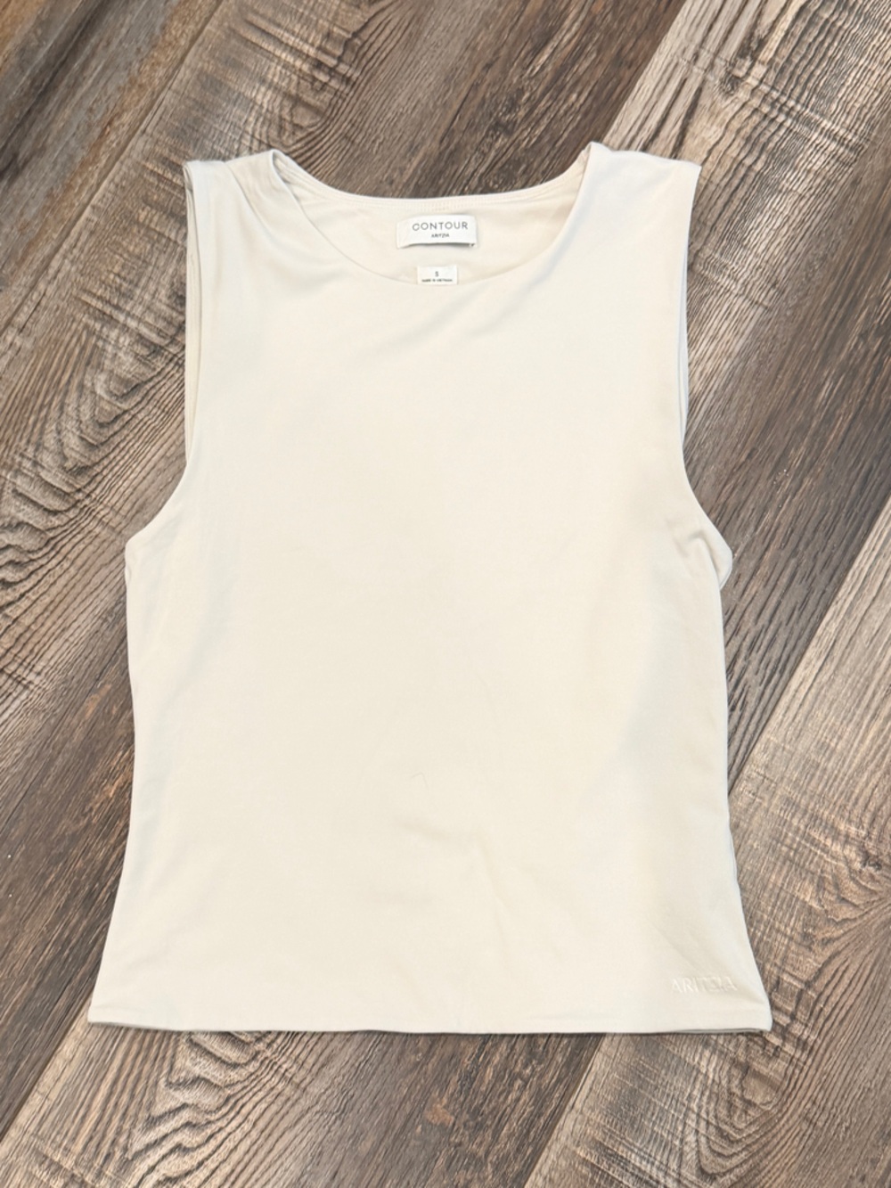 Aritzia | Contour tank matte pearl